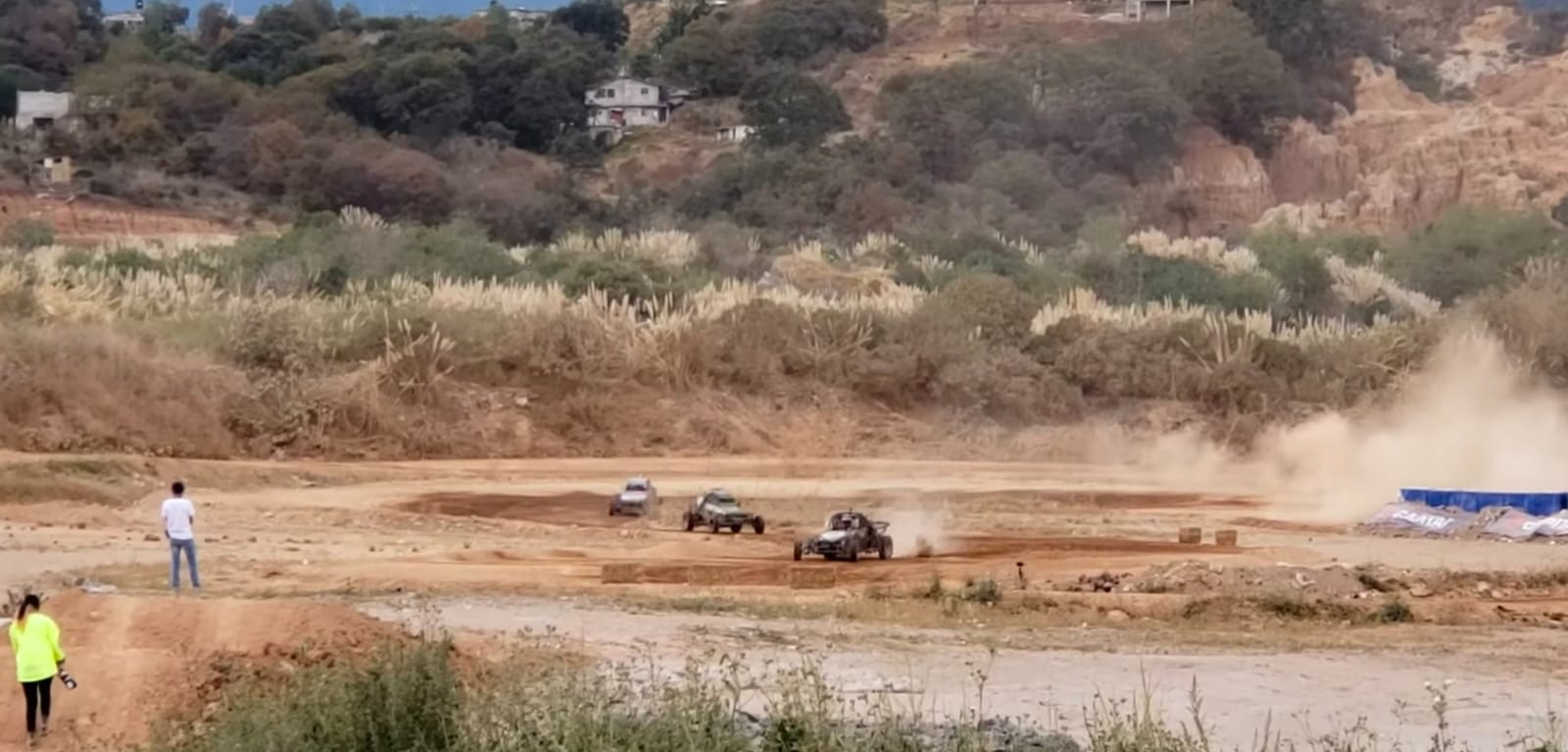 Racing Dirt Tracks